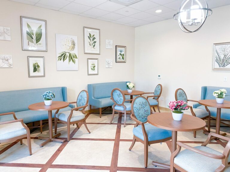 The Bistor at the Veranda Seating